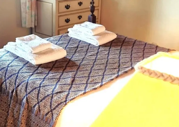 בית נופש Casas Do Alpendre *